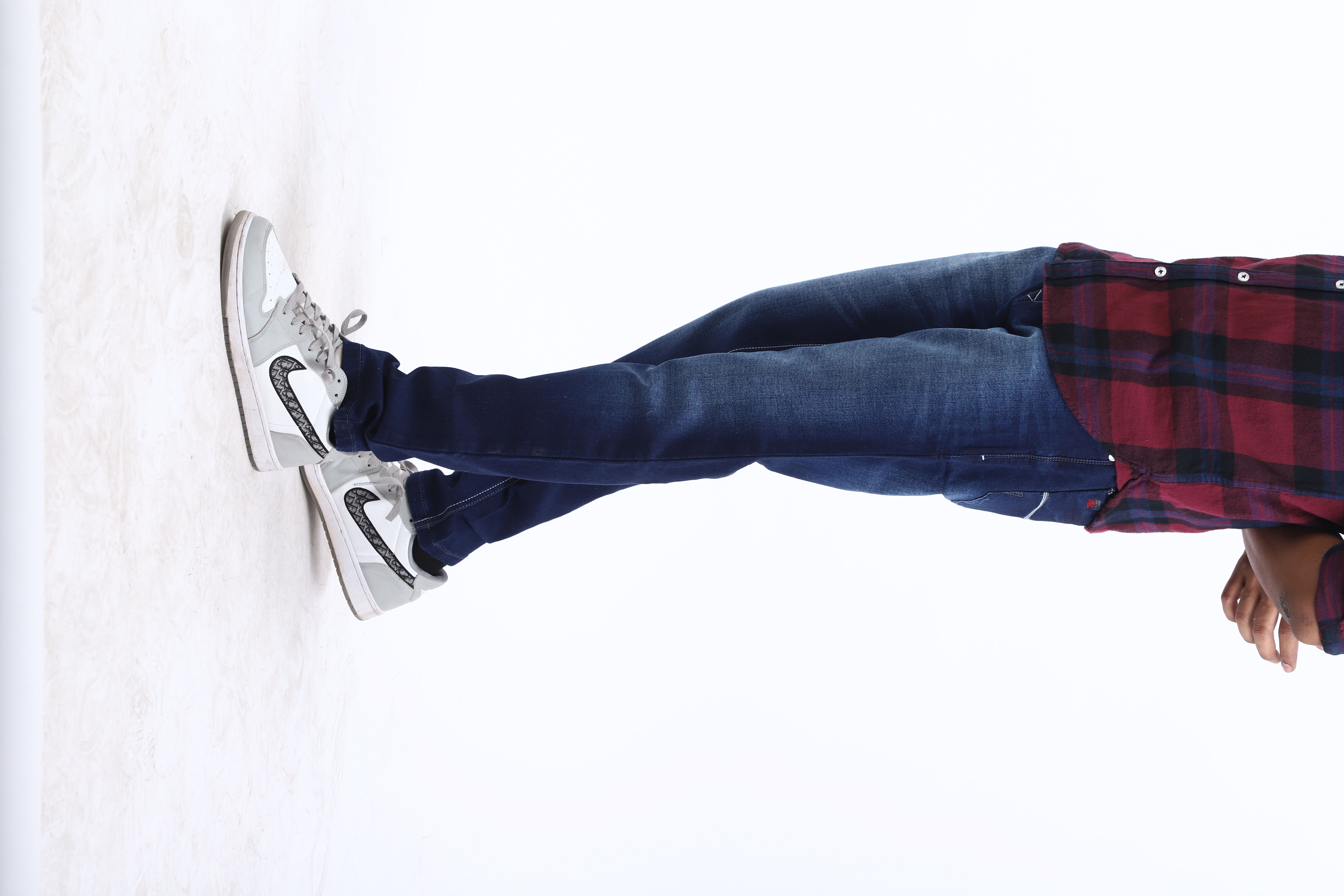 Narrow Fit Jeans