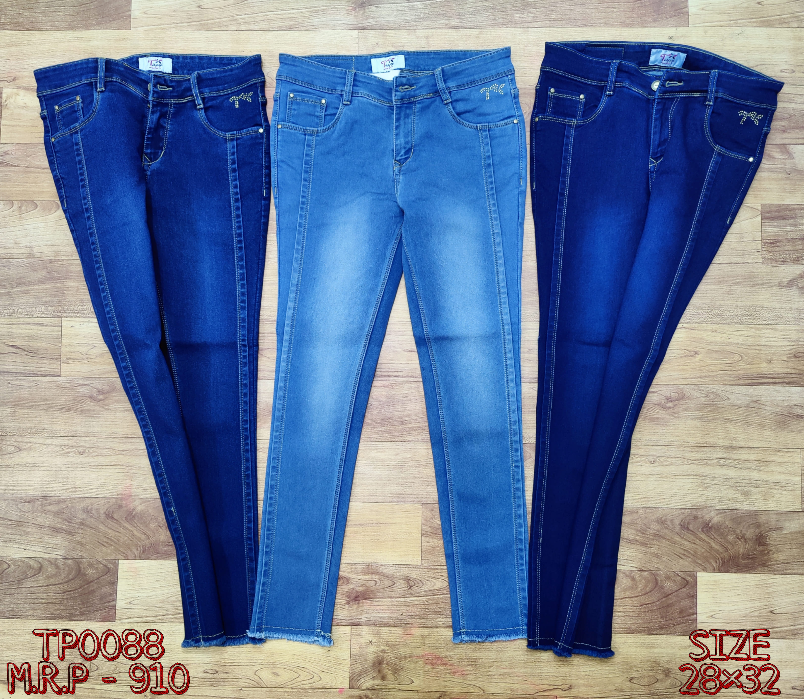 Women Cropped Jeans